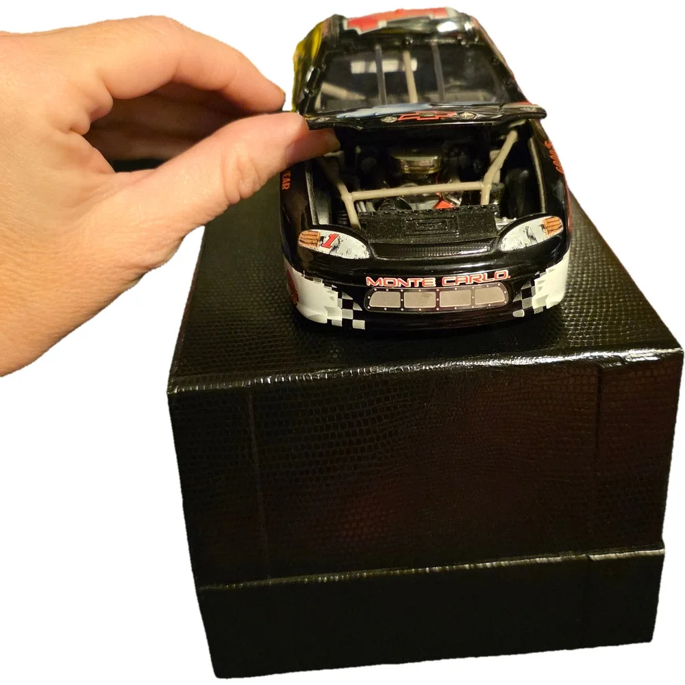 Dale Earnhardt Jr #1 Coca-Cola Polar Bear 1998 Monte Carlo Elite 1:24 Nascar